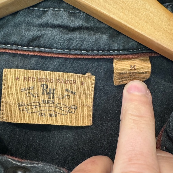 Men's Classic Red Head Ranch Snap Front Western Suede-like Shirt / Medium - Picture 5 of 12
